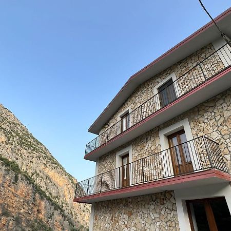 Bed and Breakfast L'Oasi Del Raganello Civita Zewnętrze zdjęcie