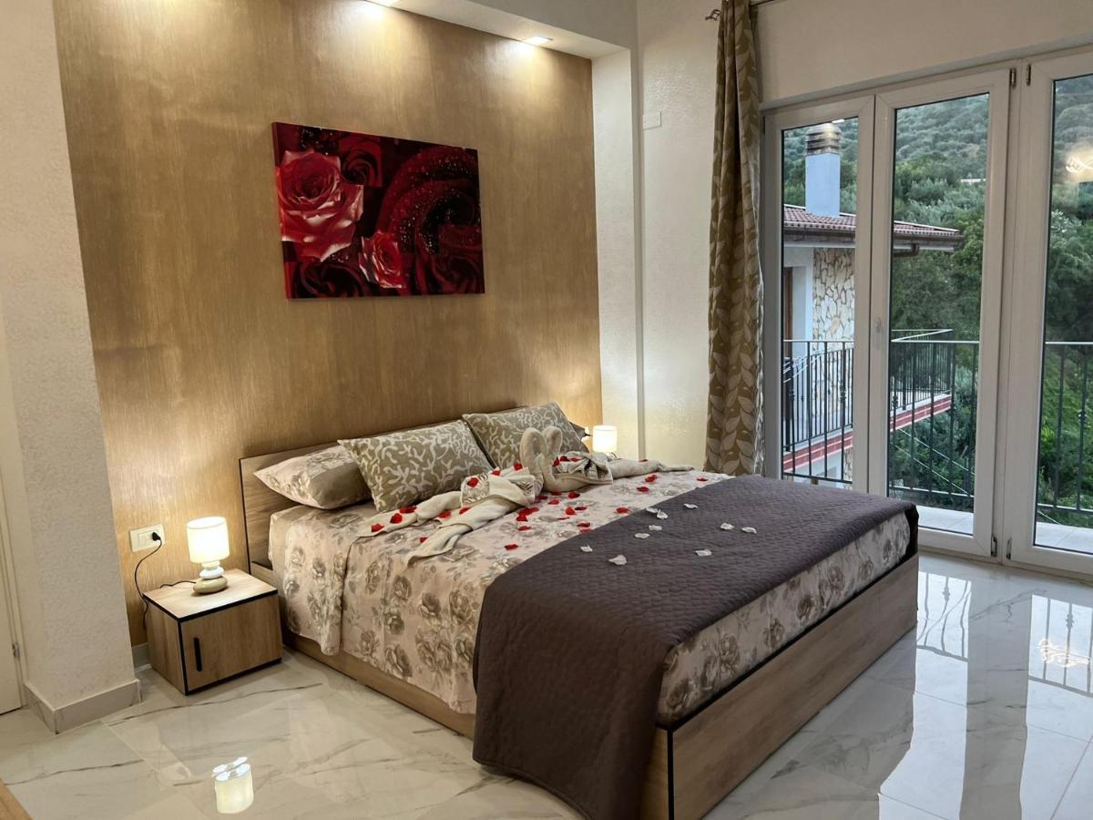 Bed and Breakfast L'Oasi Del Raganello Civita Zewnętrze zdjęcie