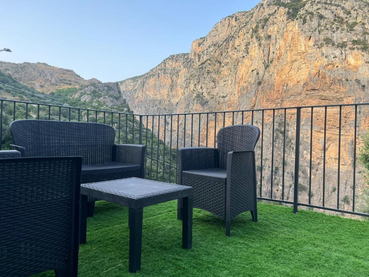 Bed and Breakfast L'Oasi Del Raganello Civita Zewnętrze zdjęcie